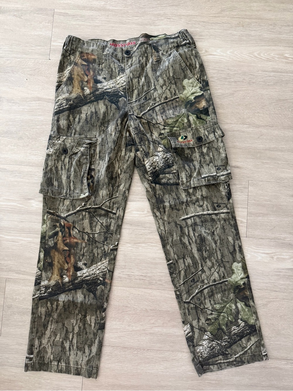 Mossy Oak Camouflage Cargo Pants in Green and Brown size S (28-30)